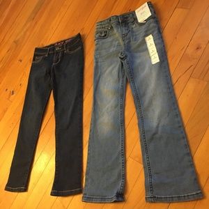 2 pairs of girl size 6 jeans new